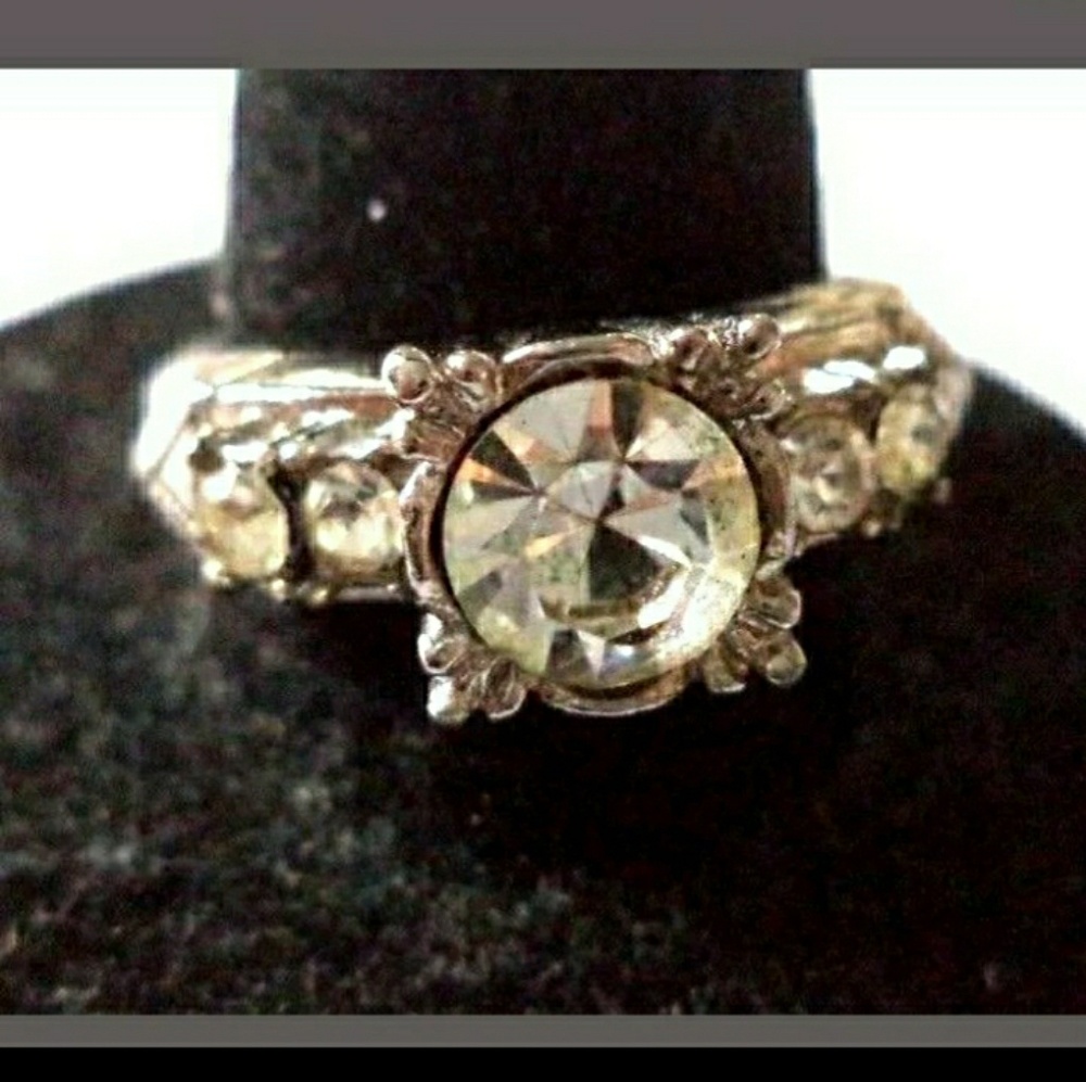 Vintage Rhinestone/CZ Silver Tone Adjustable Ring